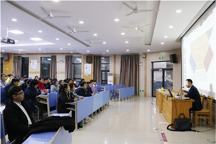 團委：加強青少年法制教育，促進青少年健康成長(圖1)