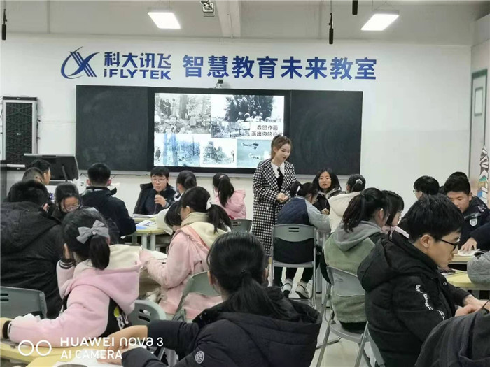 課程思政：鑄理想信念 雕藝術之美(圖2)