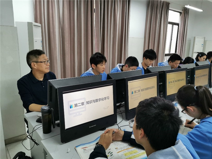 合肥七中教育教學(xué)視導(dǎo)信息技術(shù)、通用技術(shù)篇(圖2)
