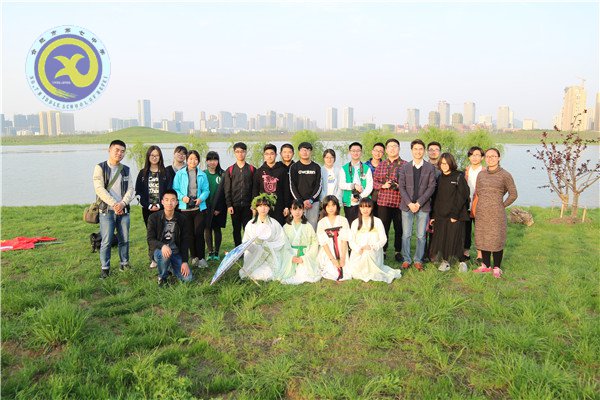 踏春風(fēng)，揚漢服之美 ； 齊合作，傳志愿精神(圖3)