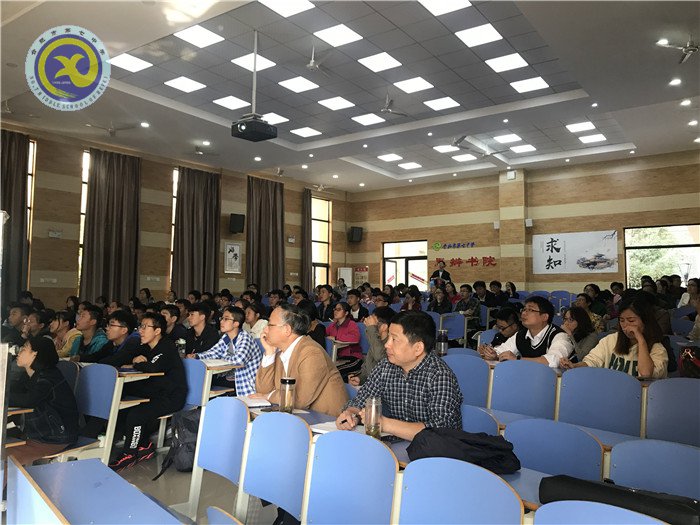同課異構(gòu)共研討，青年教師展風(fēng)姿(圖17)
