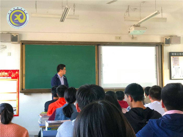 同課異構(gòu)展風(fēng)采 辯證思維促成長(zhǎng)(圖1)