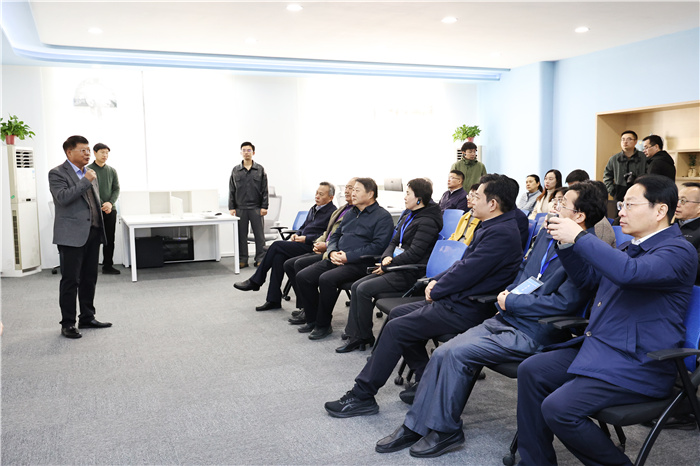 溫暖同行，守護(hù)心靈！安徽省心理健康教育現(xiàn)場(chǎng)會(huì)在合肥七中舉行！(圖10)